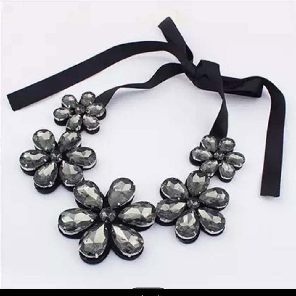 Big Rhinestone 🌼 Choker Ribbon Statement Necklace - Picture 6 of 14